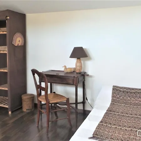 Bed & Breakfast Chambres D'hotes Au Vieux Cypres Laverune