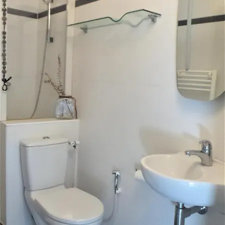 Chambres D'hotes Au Vieux Cypres *